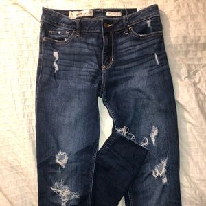 Hollister low rise super skinny ripped jeans